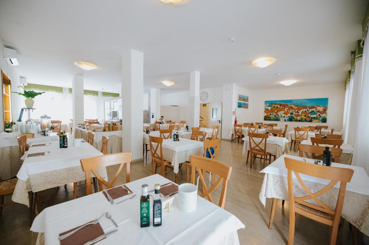 Hotel Gloria 리그나노 사비아도로 외부 사진